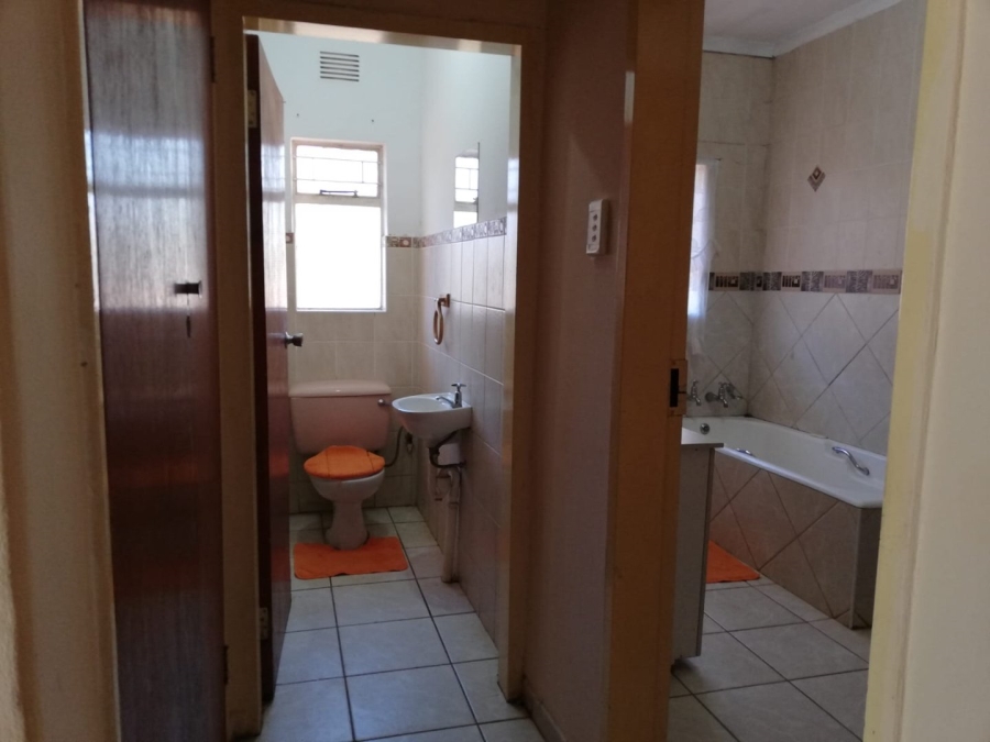  Bedroom Property for Sale in Stilfontein Ext 4 North West